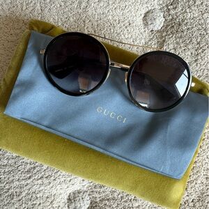 Gucci sunglasses, pristine condition!